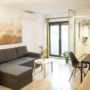  Apartment Urban Nest Banu Manta