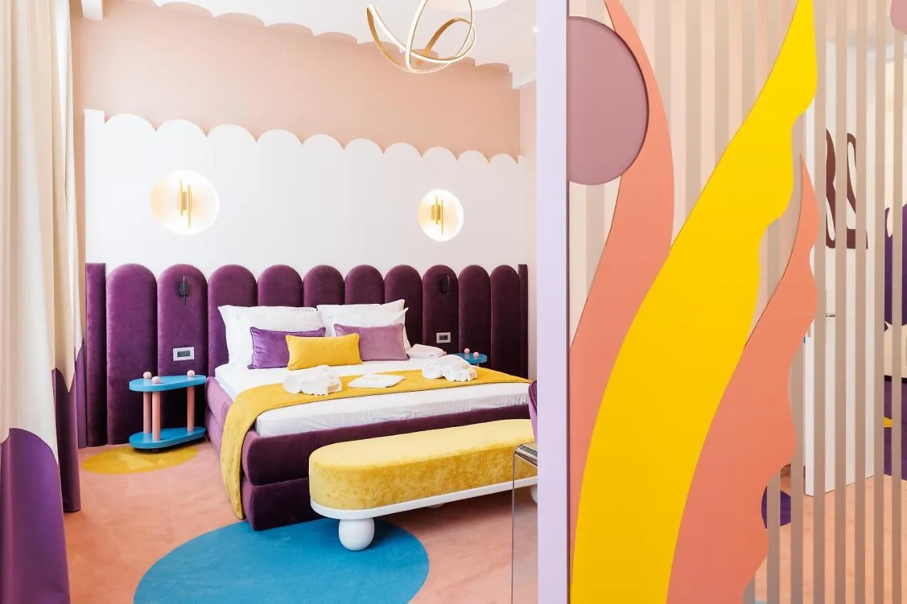 Vilacrosse Boutique Inn Bucharest Hotel